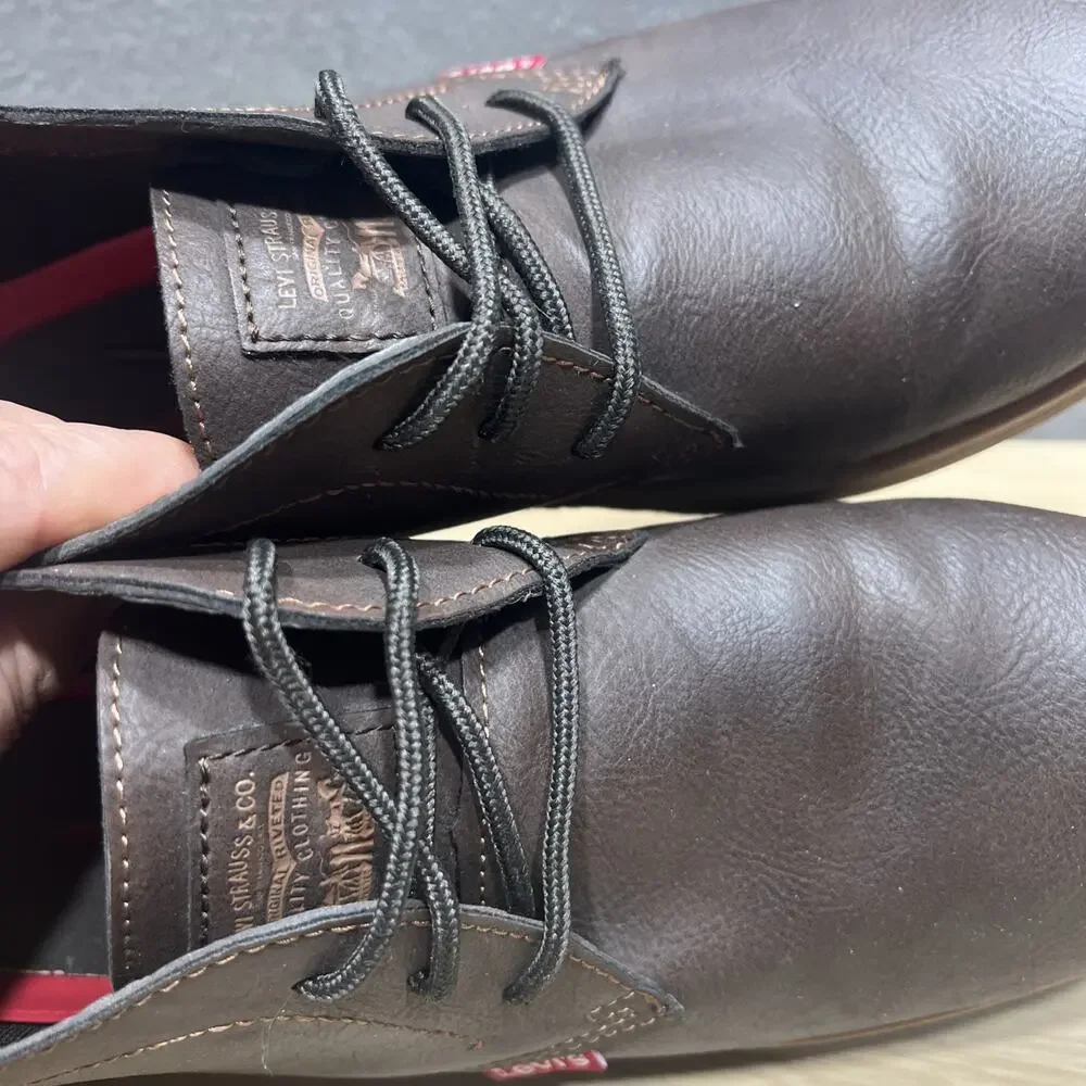 Levi’s Sonoma Wax Chukka Comfort Boot Brown Mens Size 9